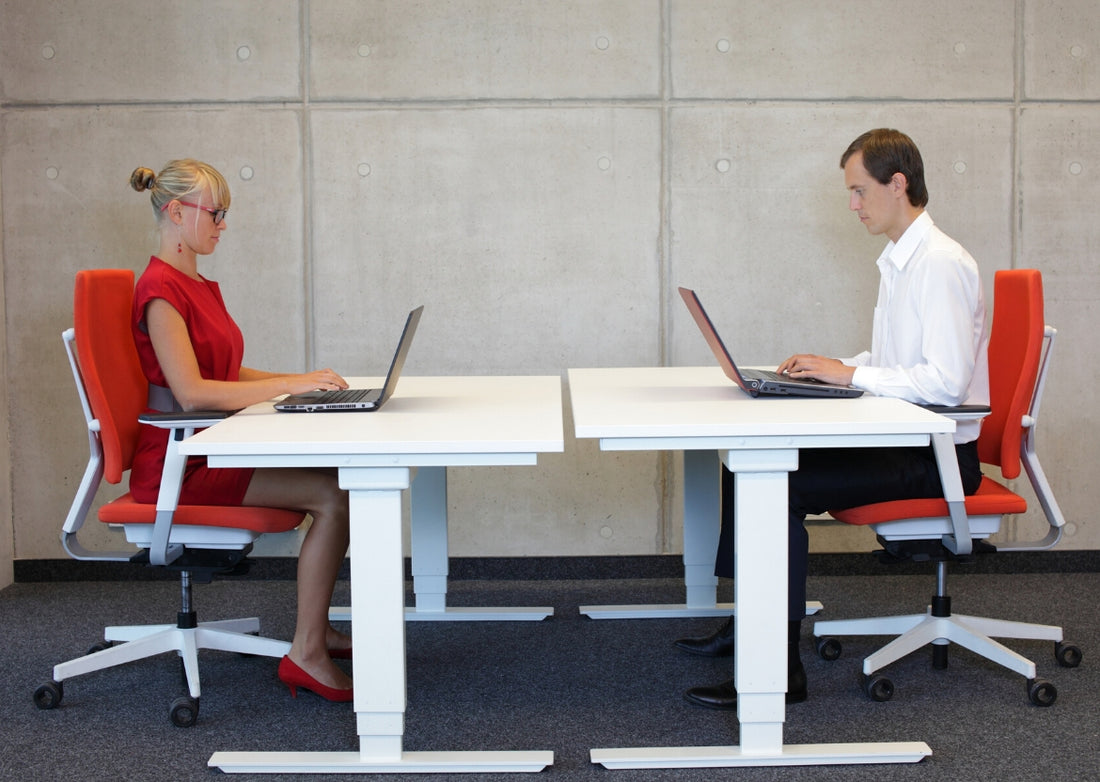 Ergonomic Desks: Enhancing Team Efficiency and Comfort