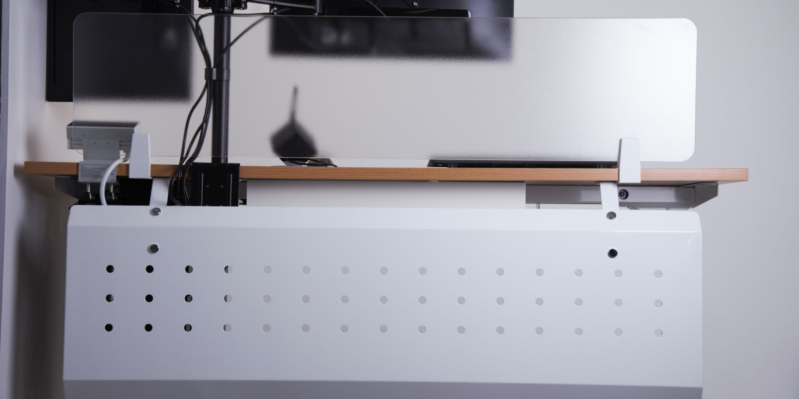 Privacy Panels Mounted to Standing Desk – Progressive Desk